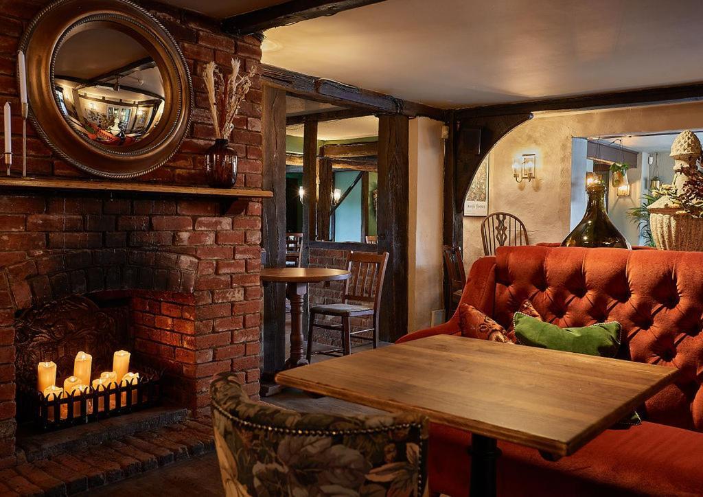 The New Inn Heckfield Hook  Zewnętrze zdjęcie