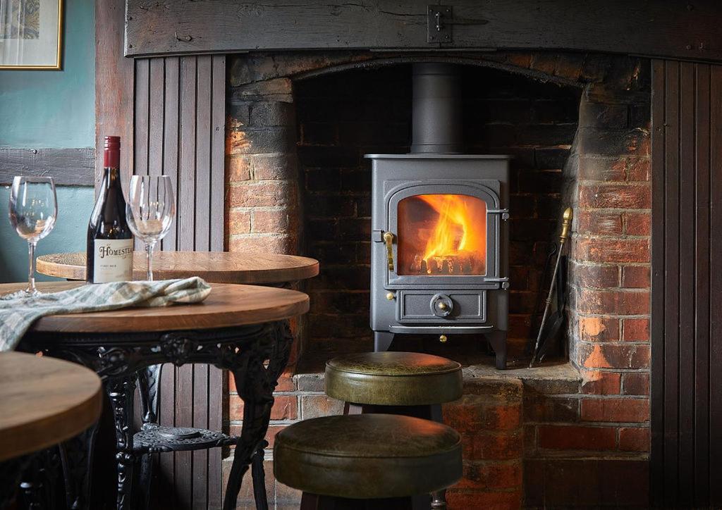 The New Inn Heckfield Hook  Zewnętrze zdjęcie